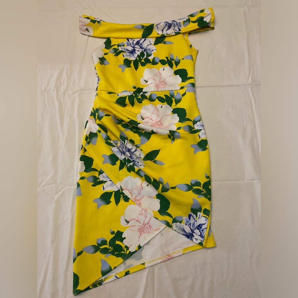 Charlotte Russe off the shoulder body con dress